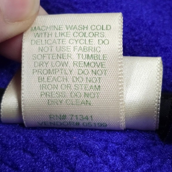 Vintage LL Bean Vest Mens Medium Purple Full Zip USA Outdoors Hiking READ - Picture 6 of 9